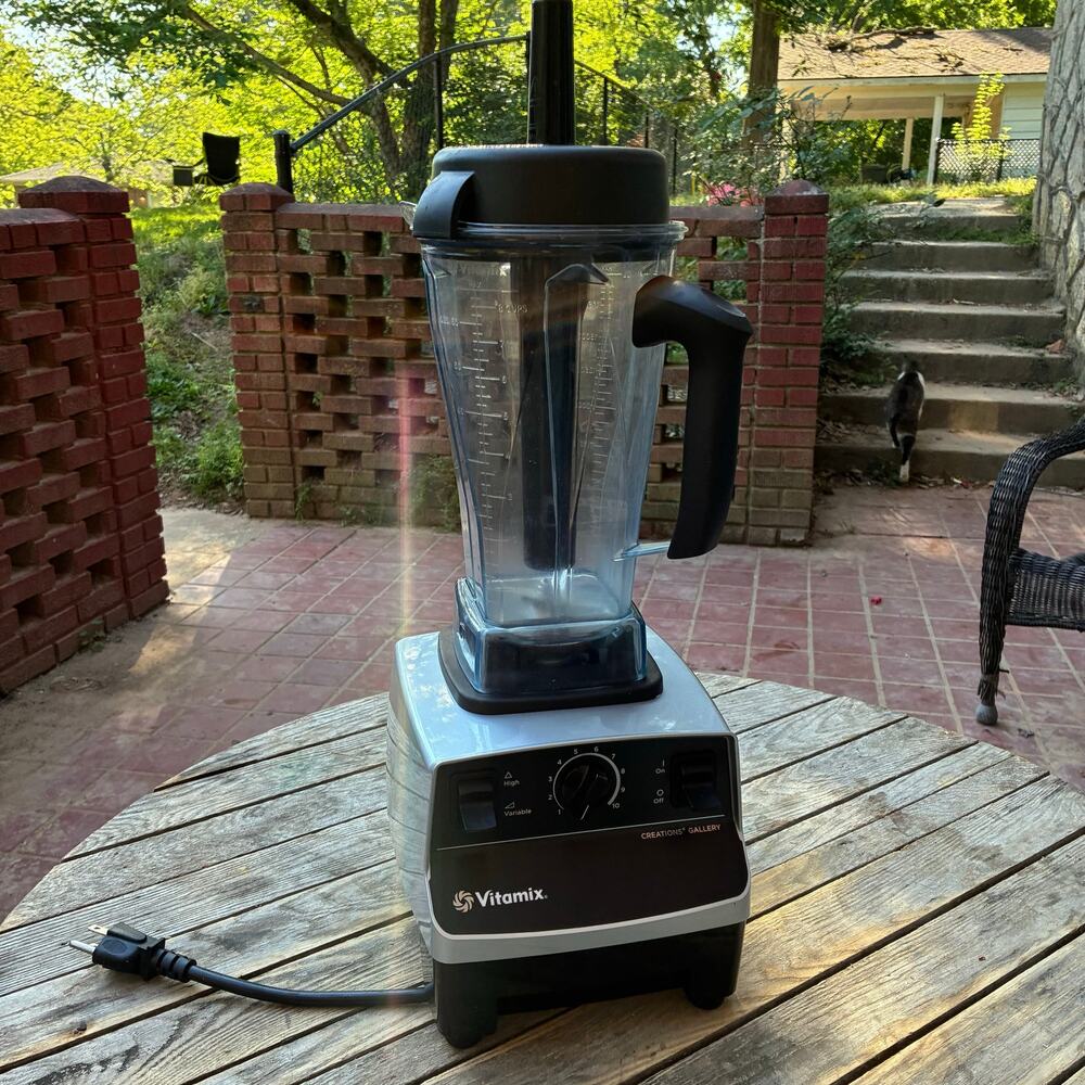 Vitamix 5200 VM0103 Blender Black 64oz 10 Speed Tested Working W/Lid & Tamper